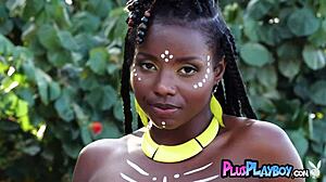 Wow! Ebony Babe's Big Ass Exposed Outdoors!