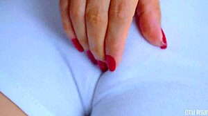 Cute Babe Fingers Pink Pussy To Orgasm In Panties!