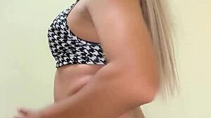 delicious trans woman with a nice cock and small tits