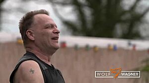 Two mature milfs feel ecstatic in outdoor orgy with cumshots and licks