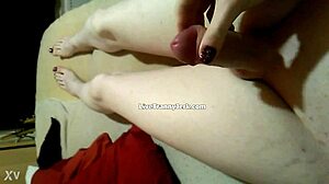 Watch this shemale cum on legs and feet.