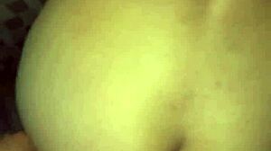 Follando linda flaca culona mientras habla con novio