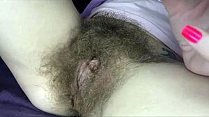 Intense Clit Orgasm in Homemade Close-Up Video