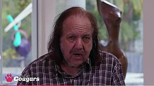 Small Tits AVRIL HALL Gets SPOON BANGED On COUCH!