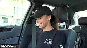 Teen mom Raven Redmond’s massage turns into a steamy happy ending.