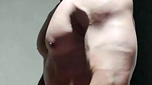 Mature Brazilian Bodybuilder Takes Strong Man's Big Cock in Ass