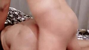 Sundaydogood614 shares retro shaved pussy action in latest update