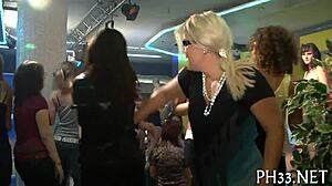 sex addiction support groups meeting in night club with discussions