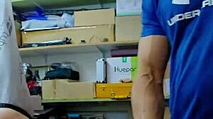 hey, kalena mitrak got fucked by the mechanic in the office and took a facial