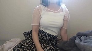 couldn't stop urges, did sweet onanism on blanket 😍