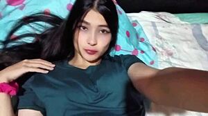 Jueputa, Que Rico! This Toy Sucks My Cuca So Good on Xvideos Red!