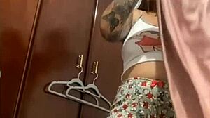 Exhibitionist Shares Flashing Desire Today