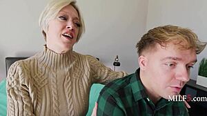 Sharing Bed With Step Mother Dee Williams Turns Into Intense Fucking