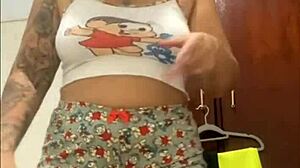 Exhibitionist Shares Flashing Desire Today