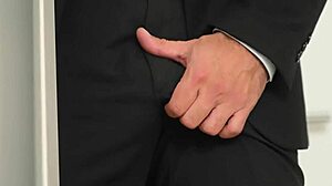 Angelika Grays meets her boss in the kitchen for filthy blowjob action 😈