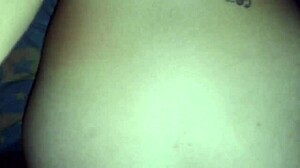 Colombian Pussy Explores Penis in Intimate Encounter