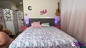 Thick Redhead Curvy Mary Loves Cuckold Action