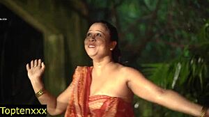 नॉटी भाभी डेवर के साथ रफ सेक्स करती है!