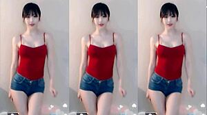 Watch this sexy Chinese girl dance up and down!