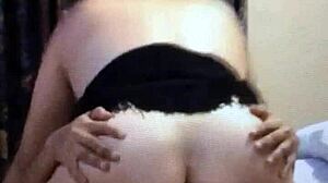 WIFE MOANS LOUD IN DOUBLE PENETRATION