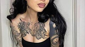 Lady XO jerk off instructions.