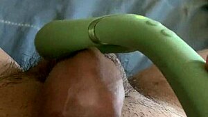 i'm touching myself and finishing with a sexy toy right now