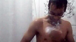 Leaked Solo Video Showing Off To Neighborhood Slut