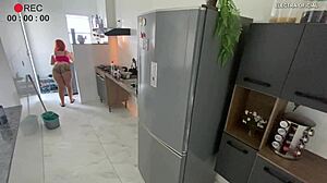 Hidden Camera Catches Employee In Provocative Shorts Teasing