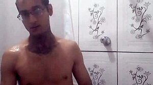 Leaked Solo Video Showing Off To Neighborhood Slut