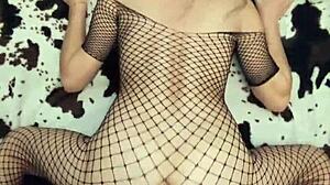 Amateur Couple Fucks Anal With Monster Cock In Stockings