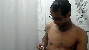 Leaked Solo Video Showing Off To Neighborhood Slut