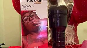 Spreading Pussy Wide Open For All To See In 2025