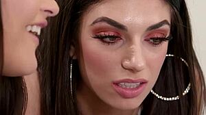 Straight babe explores pussy licking her bff after lesbian porn inspiration