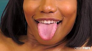 Ebony Babe Squirts Using Hitachi In Lingerie