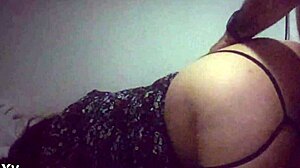 Hot neighbor craves intense licking in steamy dorm action