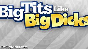 Stacked babe toys pussy before banging huge cock!