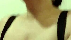 Wife Gives Sloppy Blowjob On Knees With Deepthroat