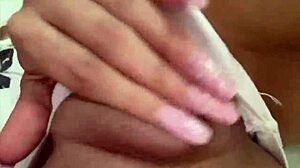 I beg daddy to destroy my ass with passion