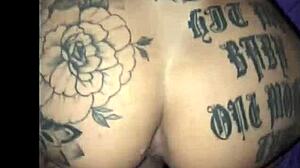 Comi bem gostoso enquanto o namorado corno filmava