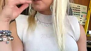 Vera Jarw's Perfect Body Pounded In Shower