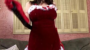 Beverly Hills craves creamy Christmas with big cock interracial fun