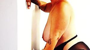 all natural mystic takes cum on back in doggystyle