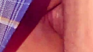 i put her on all fours and she gives me her cunt