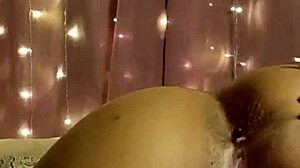 Novinha filled with desire masturbates in fantasy scene