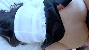 LINDA COLEGIALA EN MINIFALDA COSPLAY! HOT!