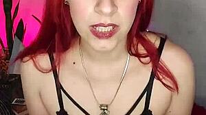 Tu novia te espera caliente y con ganas de coger por el culo