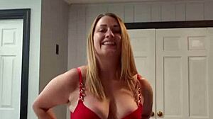 Amateur Wife Strips Slowly to Her Favorite Music