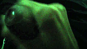 uma punheta rapidinha