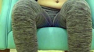 Teen babe teases sugar daddy with big ass in leggings during workout photoshoot