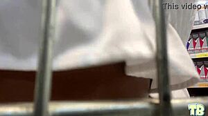 Comi Uma Casada No Depósito Do Mercado